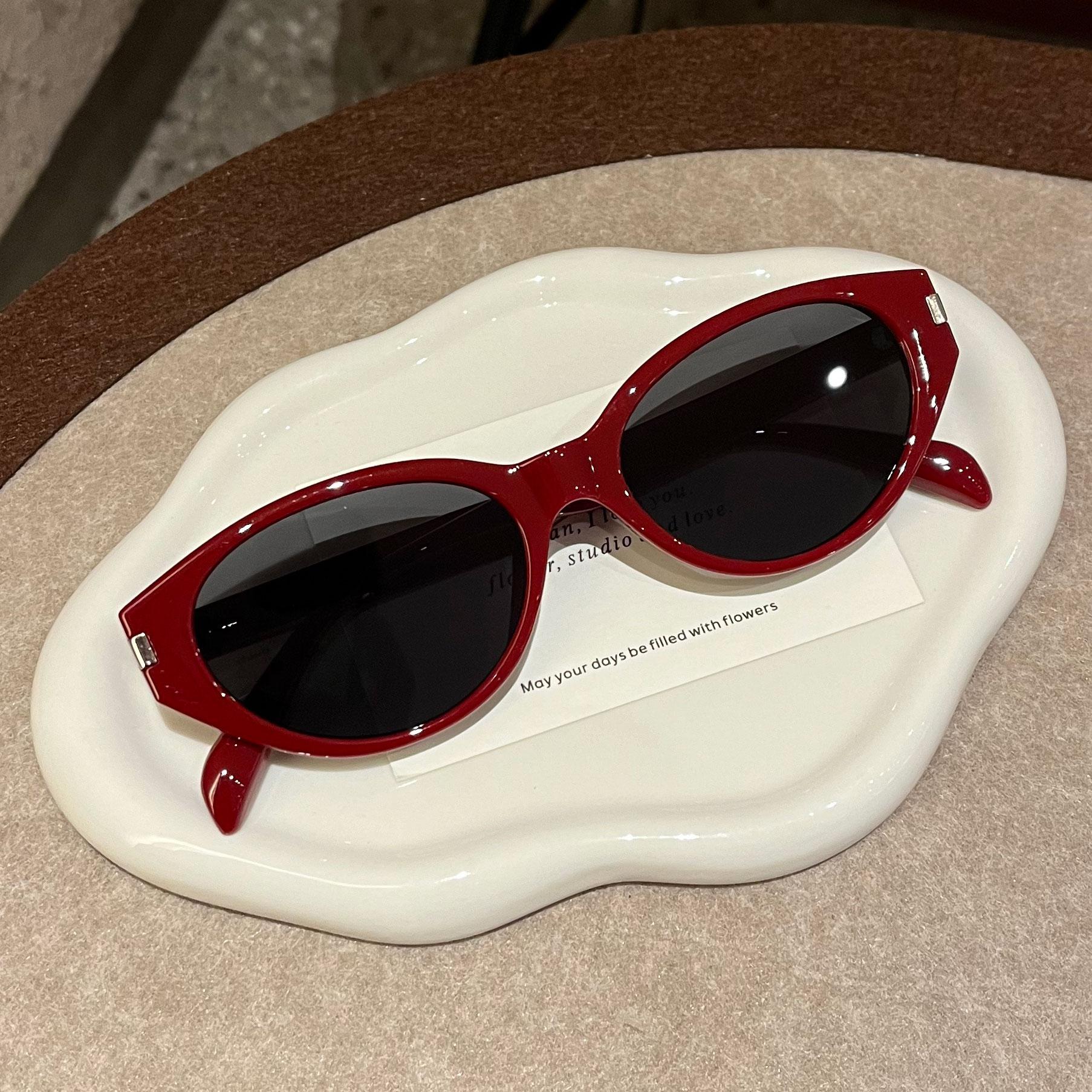 Korean Version 2026 New Cat-Eye Retro Ancola Red Sunglasses for Women, High-End Style, Uv Protection, Suitable for Prescription Lenses