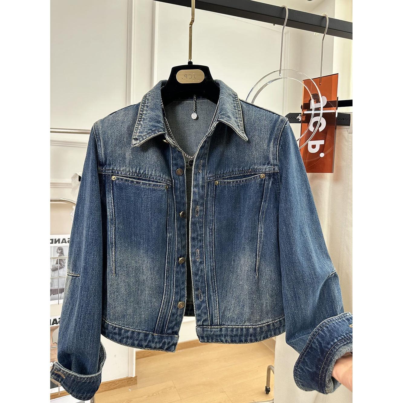 2026 Autumn Polo Collar Denim Jacket for Women, Loose Fit, Mature Style, Cuffed Sleeves, High-End Feel