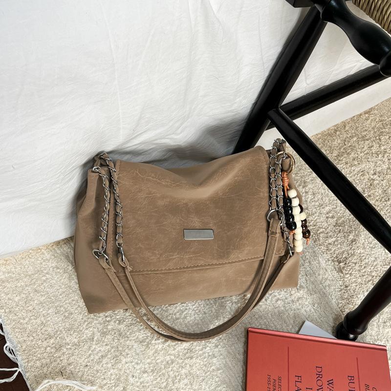 This Year's Trendy Japanese and Korean Style Small Square Handbag for Women, 2026 Winter New Luxury Shoulder Bag with Chain, Underarm Bag