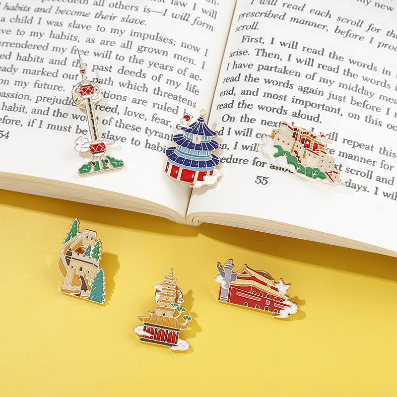 Creative Chinese Style Building Tiananmen Forbidden City Oriental Pearl Tower Alloy Dripping Oil Badge Commemorative Gift Brooch