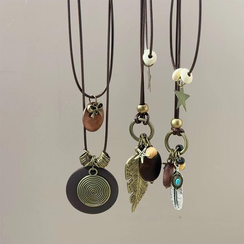 Necklace Women's Long New Chinese Style Zen Feather Retro Ethnic Style Decorative Bohemian Pendant Accessories Sweater Chain