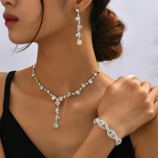 Cross-Border Set of Silver Women's Earrings, Necklace, and Bracelet with High-End Elegant Design, Versatile Rhinestone Claw Chain Three-Piece Set for Brides