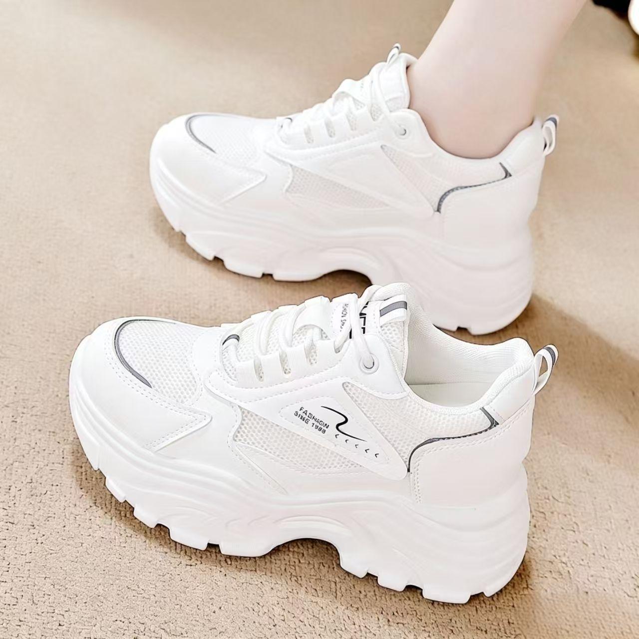 Popular Foreign Trade Hot-Selling Women's White Sneakers with Hidden Height Increase, Versatile Autumn Dad Shoes, Breathable Casual Spring and Autumn Sports Shoes