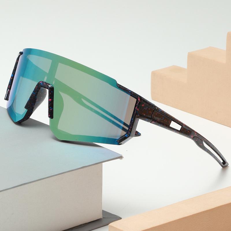 New children's outdoor cycling sports sunglasses windproof baby eye protection sunglasses colorful sunscreen sunglasses