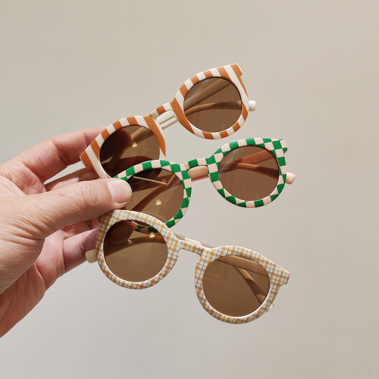 Children's Sunglasses with Uv Protection, New Summer Fashion, Plaid Color-Blocking Trendy Style, Baby Striped Sunglasses, Sun Protection
