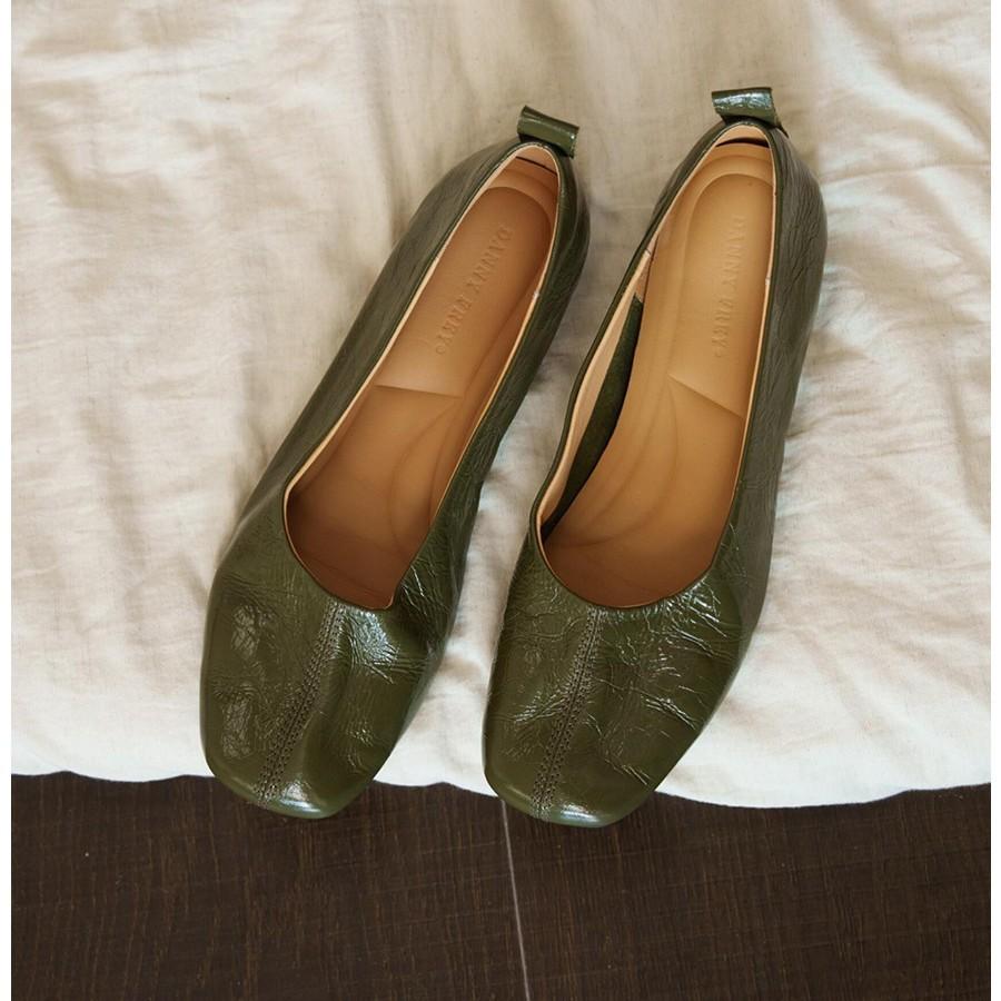 In stock~Soft leather French retro commuter shoes for women, ballet flats, shallow granny shoes, large size women's shoes 41-43