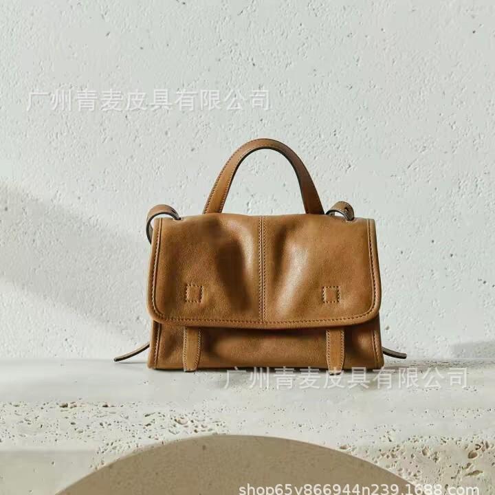 Messenger Mini Handbag Unisex Commuting Crossbody Bag in Vegetable-Tanned Sheepskin, New Casual Small Messenger Bag