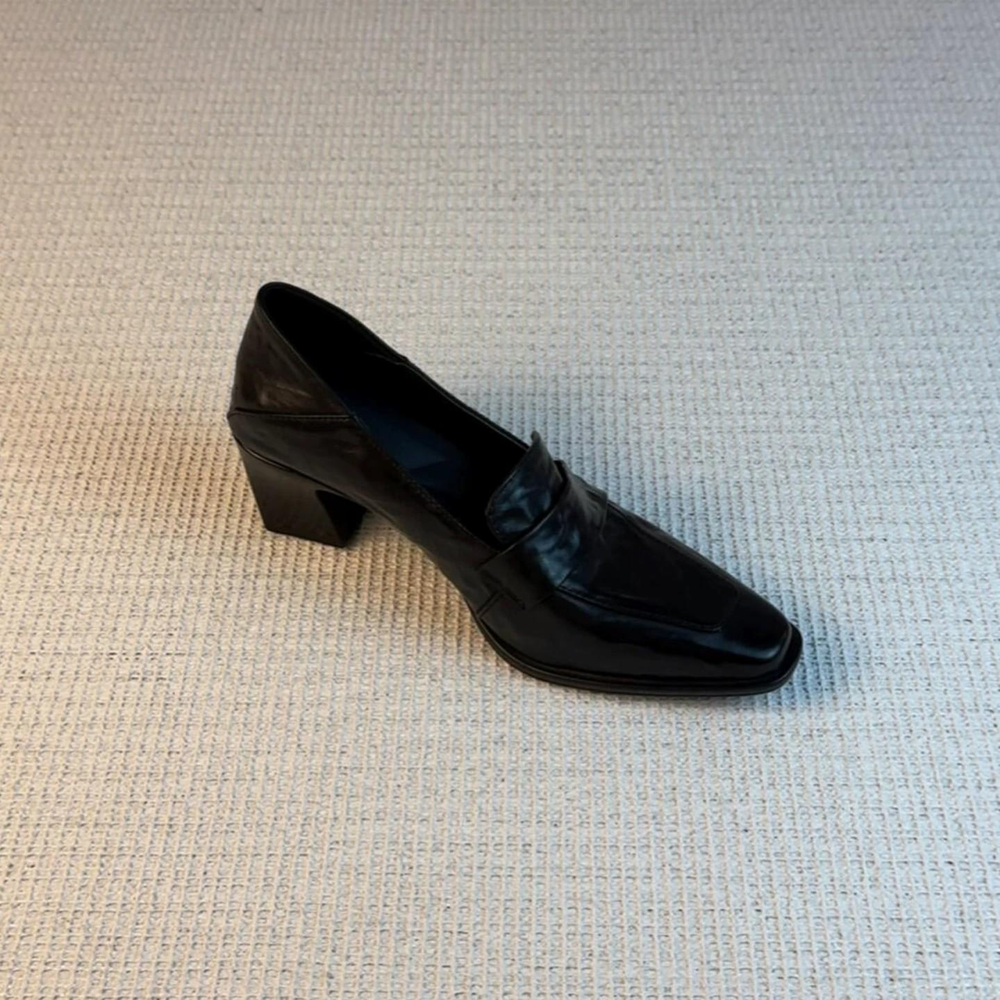 Sheepskin version~British retro style casual fashion commuter slip-on versatile loafers for women, comfortable deep-cut single shoes
