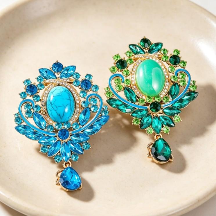 European and American Retro Palace-Style Internet Celebrity Rhinestone Brooch, High-End Fashion Versatile Women's Dress Accessory Pin Brooch