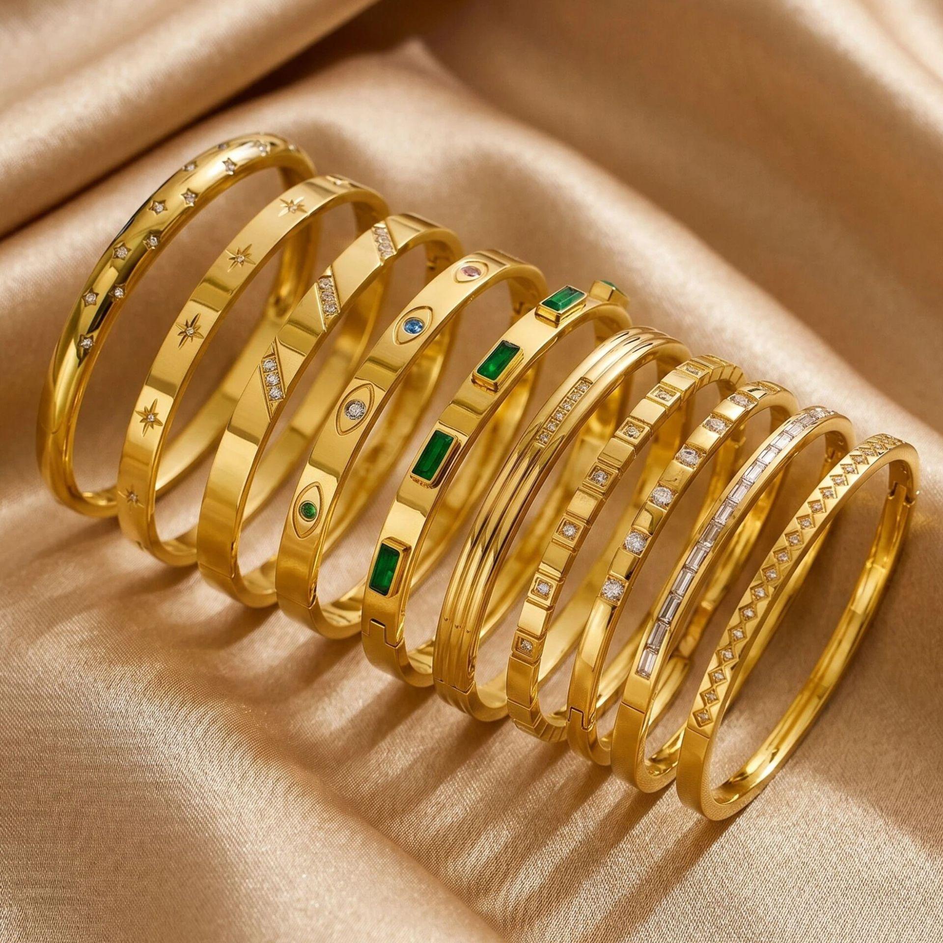 Ins Cross-Border New Titanium Steel Women's Bracelet 18K Gold Color-Preserving Devil's Eye Green Zirconium Twill Diamond Light Luxury Bracelet