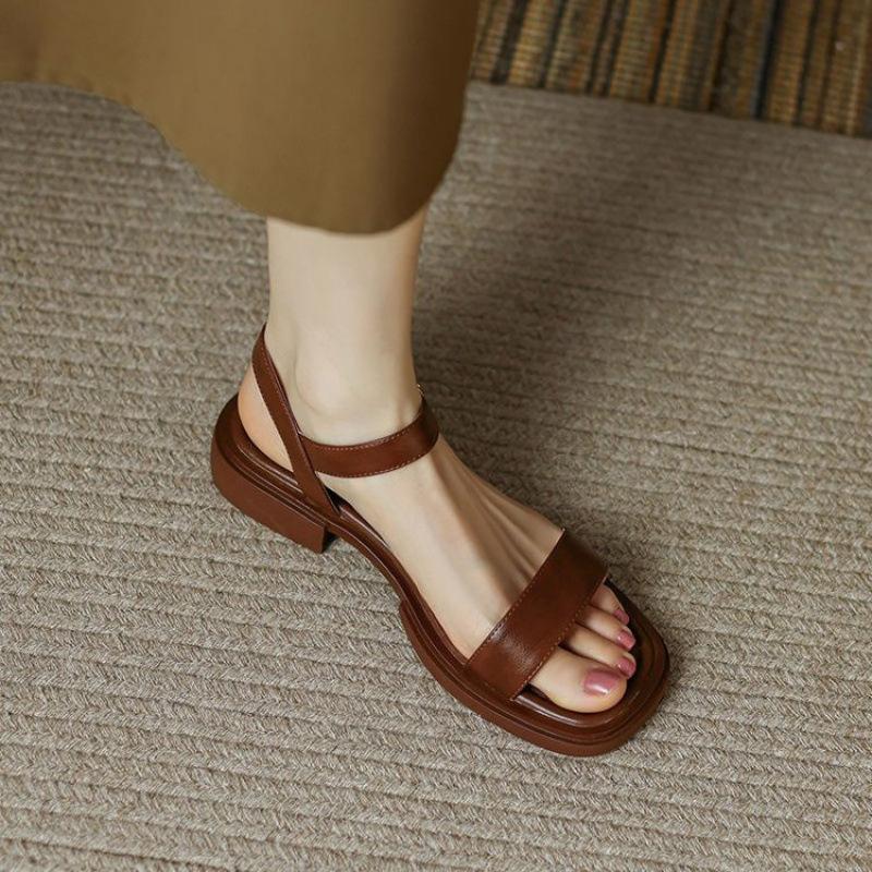 Foreign Trade Large Size French Retro Brown Sandals Low-Heeled Roman Shoes Open-Toe Straps Simple and Comfortable Flats Women's Shoes
