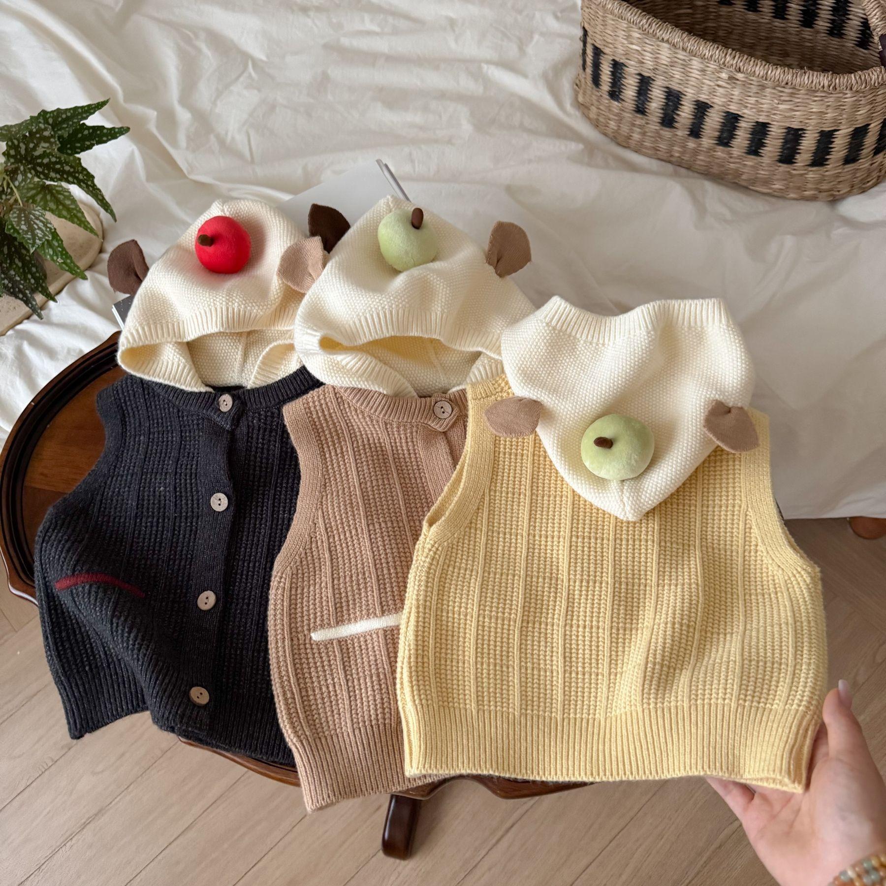 Boys' sleeveless hooded sweater, spring and autumn wear, toddler baby knitted outerwear vest, children's vest, children's clothing for export