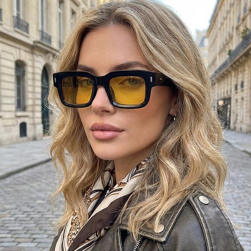 New Cross-Border European and American Square Sunglasses with Rivets, Retro Personality Trendy Sunglasses, Sun Protection Sunglasses