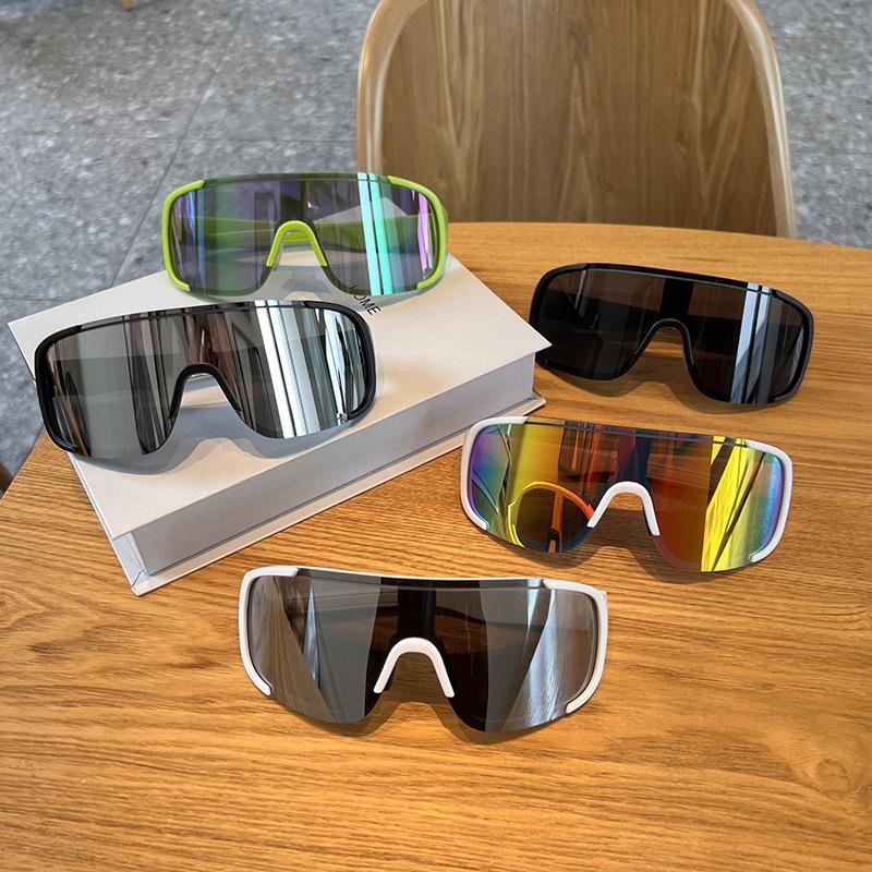 Cycling Glasses Windproof Outdoor Sports Sunglasses Men's and Women's UV-proof Sunglasses Mountain Climbing Skiing Climbing Goggles