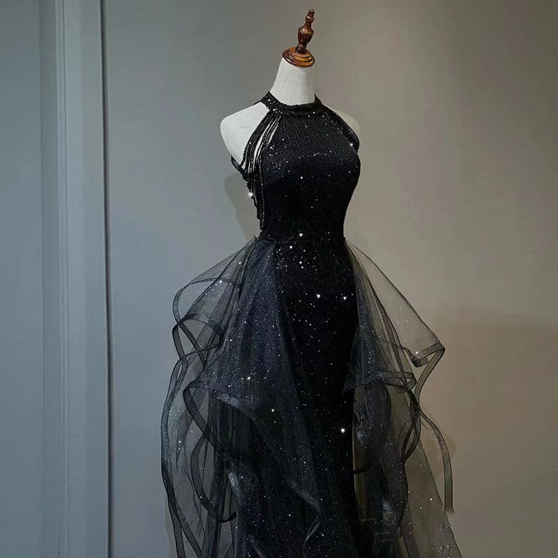 Black Evening Dress Light Luxury Niche Slimming High-end High-end Sense Annual Birthday Party Host Adult Ceremony Banquet