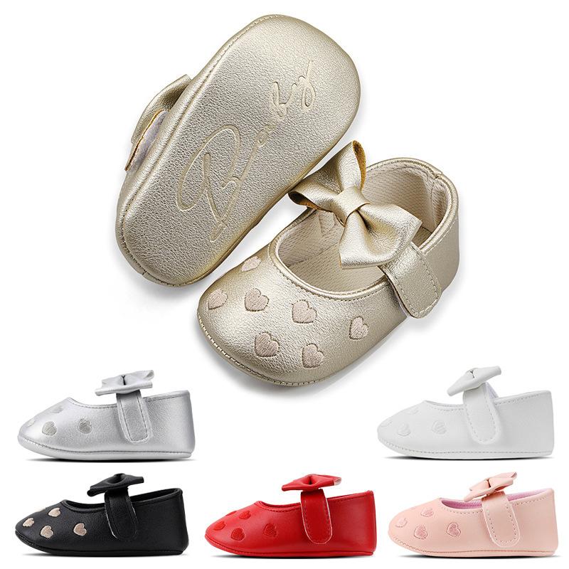 Spring and Autumn Style Embroidered Peach Heart Baby Shoes with Bow for Toddlers Aged 0-1 Years, Soft Sole for Boys and Girls
