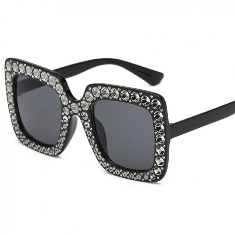 Starry Sky Sunglasses with Diamond-Plated Large Frames, Square Sunglasses, Street Style, Trendy Cross-Border Personality Sunglasses for Women with a High-End Feel
