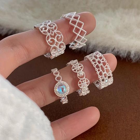 S925 Sterling Silver Small Fresh Lace Ring for Women, Light Luxury Niche High-End Versatile Stackable Index Finger Ring New Hand Accessory
