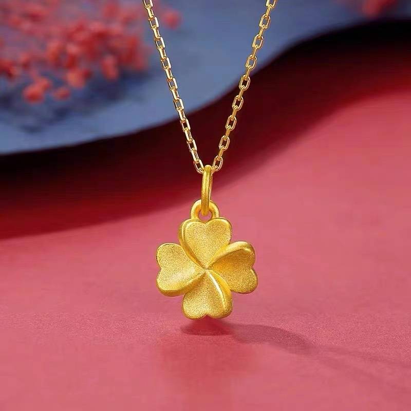 Alluvial Gold Four-Leaf Clover Pendant Necklace Women's Niche Design Clover Clavicle Chain Valentine's Day Gift for Girlfriend