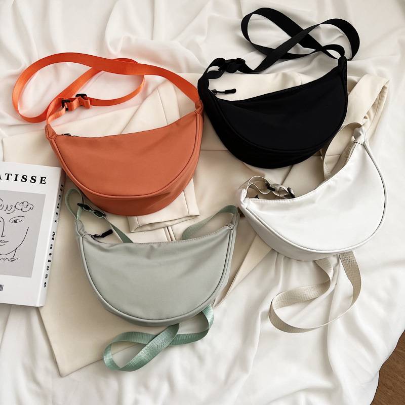 Nylon Crossbody Bag for Women 2026 New Trendy Dumpling Bag Lightweight Small Shoulder Bag Underarm Bag Simple Single Shoulder Canvas Bag