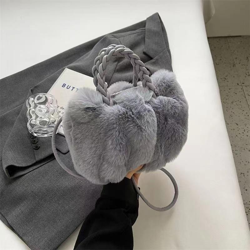 Customized Various Styles of Cloud Plush Tote Bags, Crossbody Bags, Sample Processing, Custom Replacement Tags, Washed Labels
