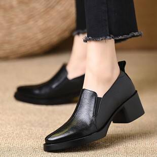 Retro British Style Thick-Soled Leather Shoes for Women, 2025 Spring and Autumn New Style, Chunky Heel Slip-On Versatile Fashion Flats