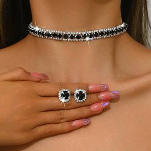 2025 Hot Selling Square Rhinestone Necklace Earrings Women's Wedding Party Accessories Two-Piece Set