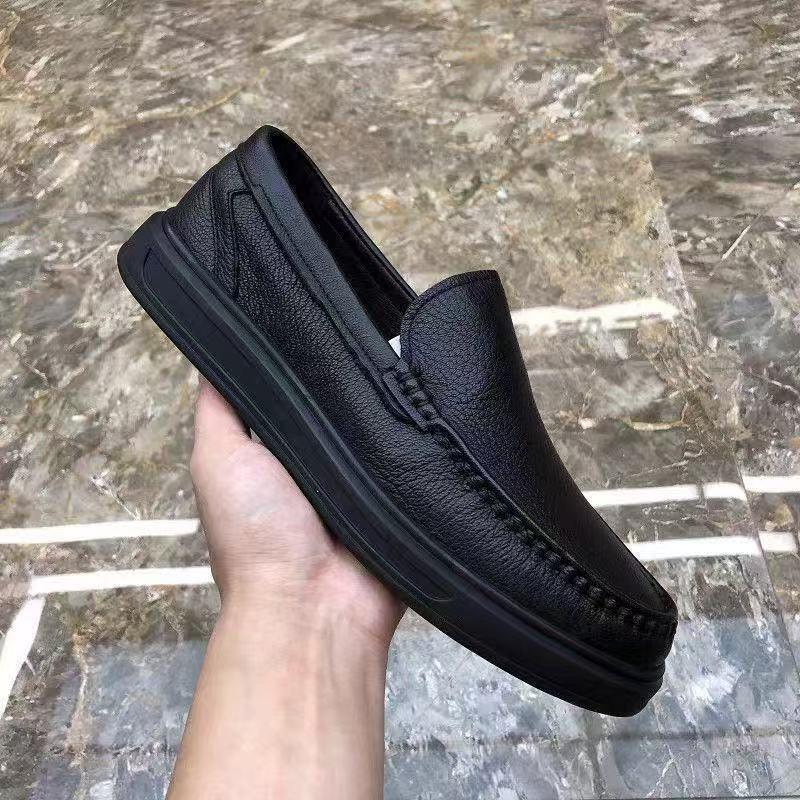 Men's Leather Shoes with Soft Soles for Middle-Aged and Elderly People, Genuine Leather, Breathable, Business Casual Slip-On Shoes for Dad