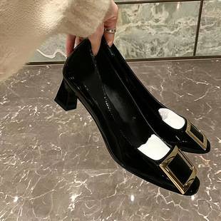 Square Buckle Single Shoes for Women, Mid-Heel, 2025 Spring/Summer, French Retro Style, Shallow Square Toe, Gray Commuter High Heels, Bridesmaid Slip-On Shoes
