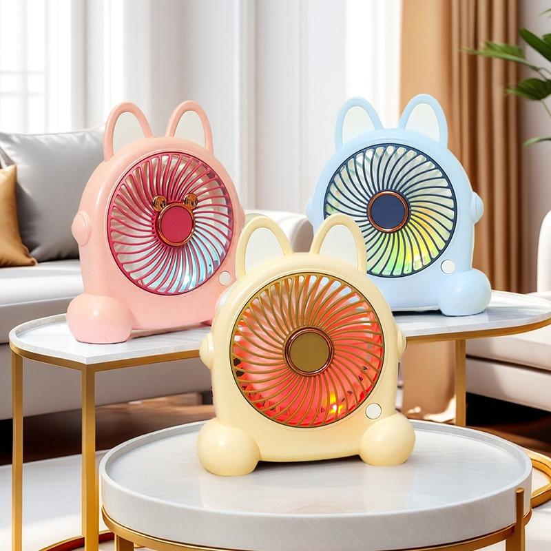 Cream wind cartoon desktop desktop fan three wind student dormitory portable usb charging small fan