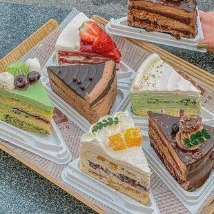 Triangular Cake Slice Packaging Box 8inch Slices 10 Mousse Layer Slices Transparent Anti-Fog Packaging Box with Fork
