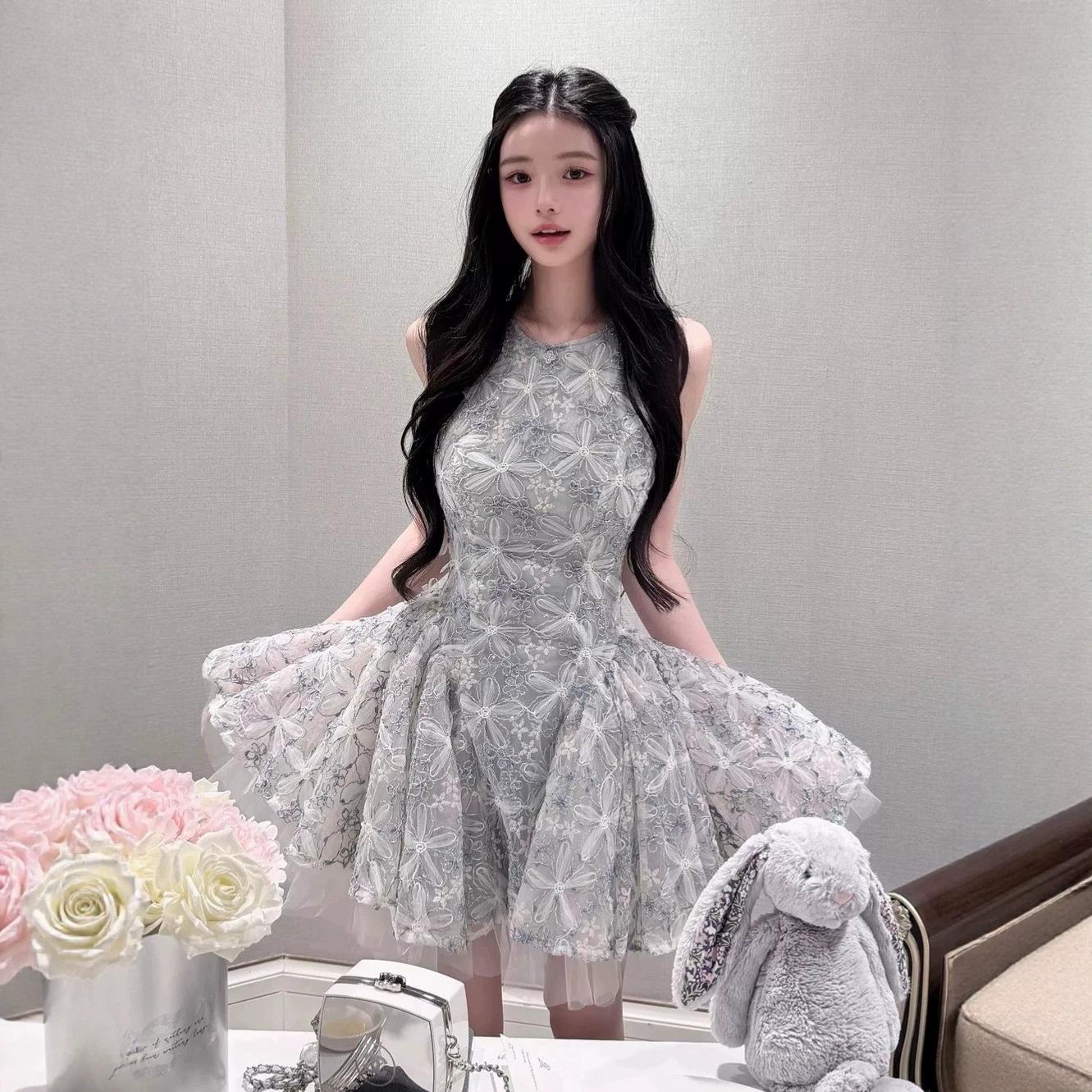 Birthday party dress for girls, rich girl style, elaborate lace embroidery, mesh, waist-cinching, puffy princess short dress