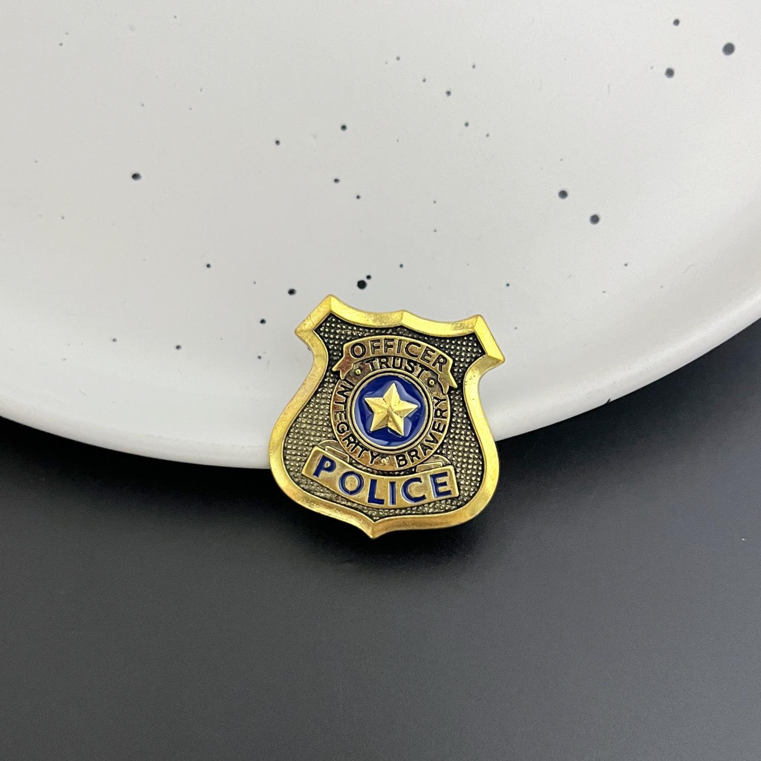 Cross-Border Animation Movie Zootopia Brooch Buckle Police Rabbit Judy Cos Costume Badge