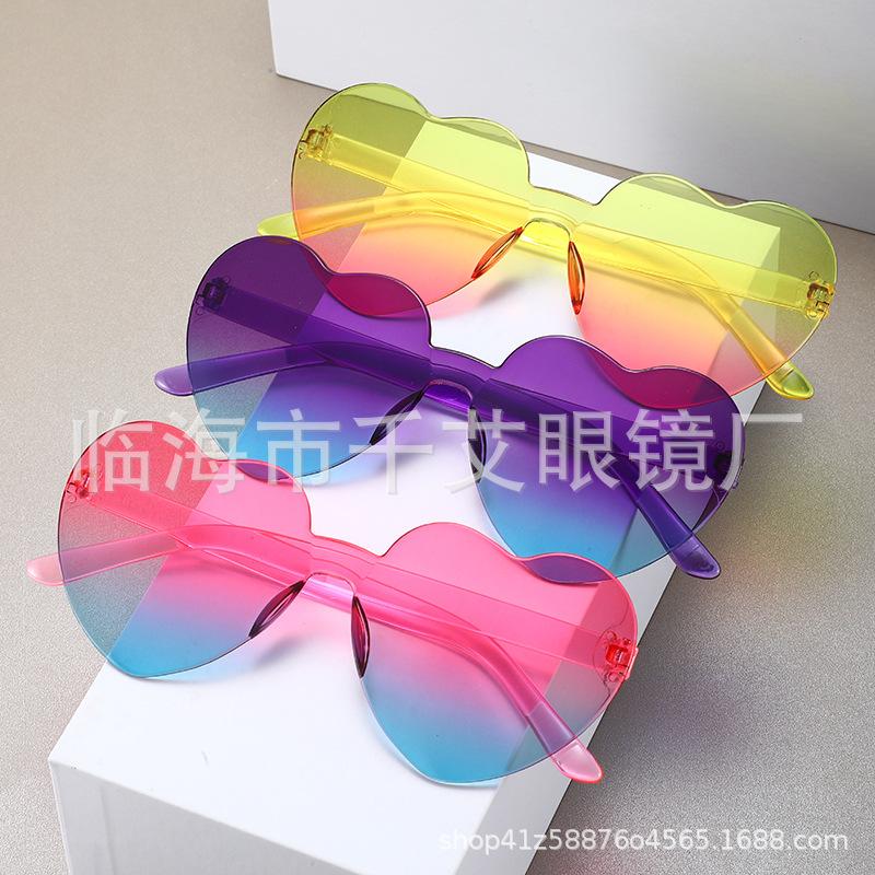 Jelly-Colored Frameless Heart-Shaped Sunglasses, Heart-Shaped One-Piece Glasses, Dazzling Colors, Cross-Border Style