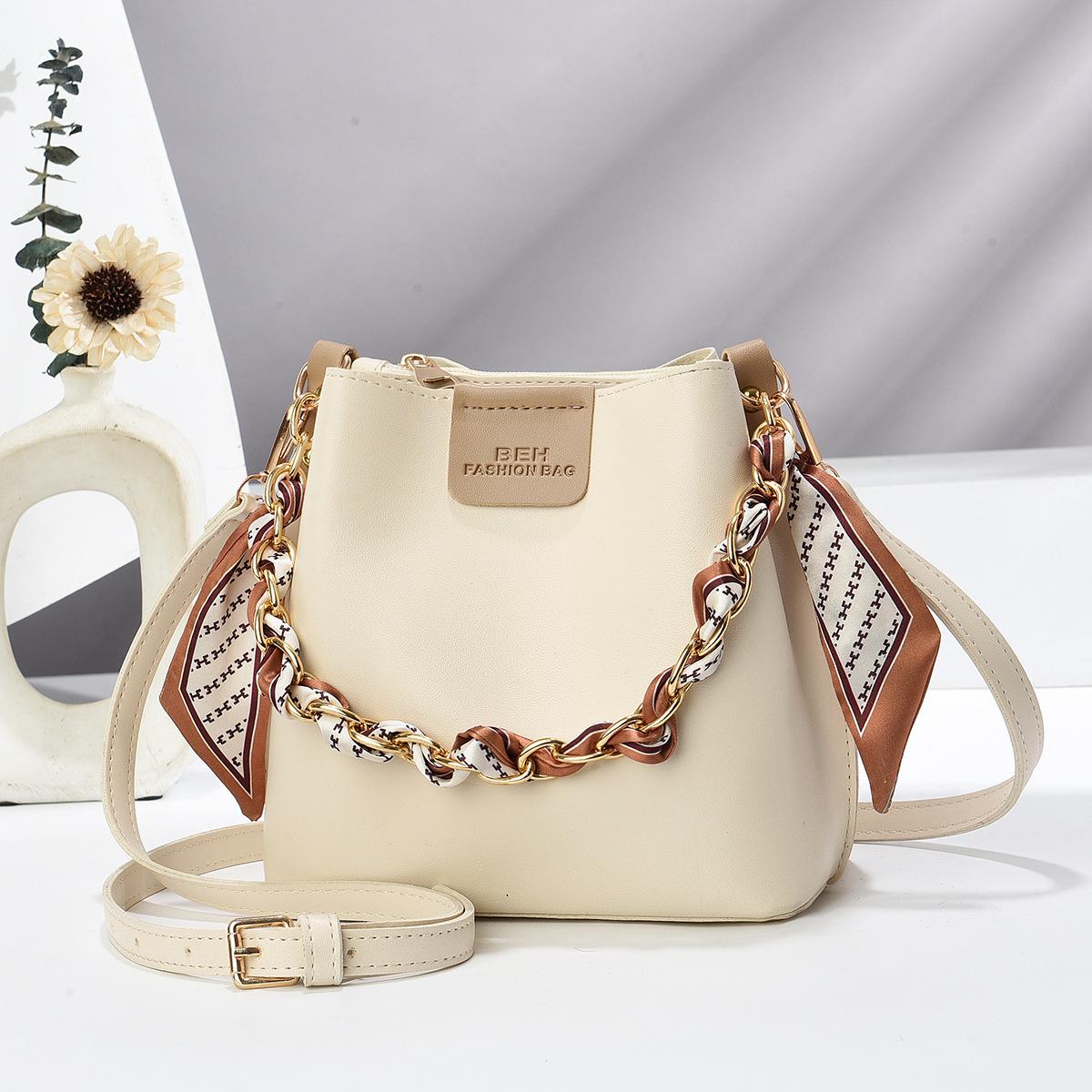 Bucket bag, textured women's bag, fashionable crossbody bag, popular niche chain handbag, Taizhou bag