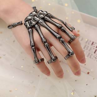 European and American Popular Halloween Bracelets, Punk Exaggerated Ghost Hand Skull Bracelets, Retro Texture Cross-Border Mittens Bracelets