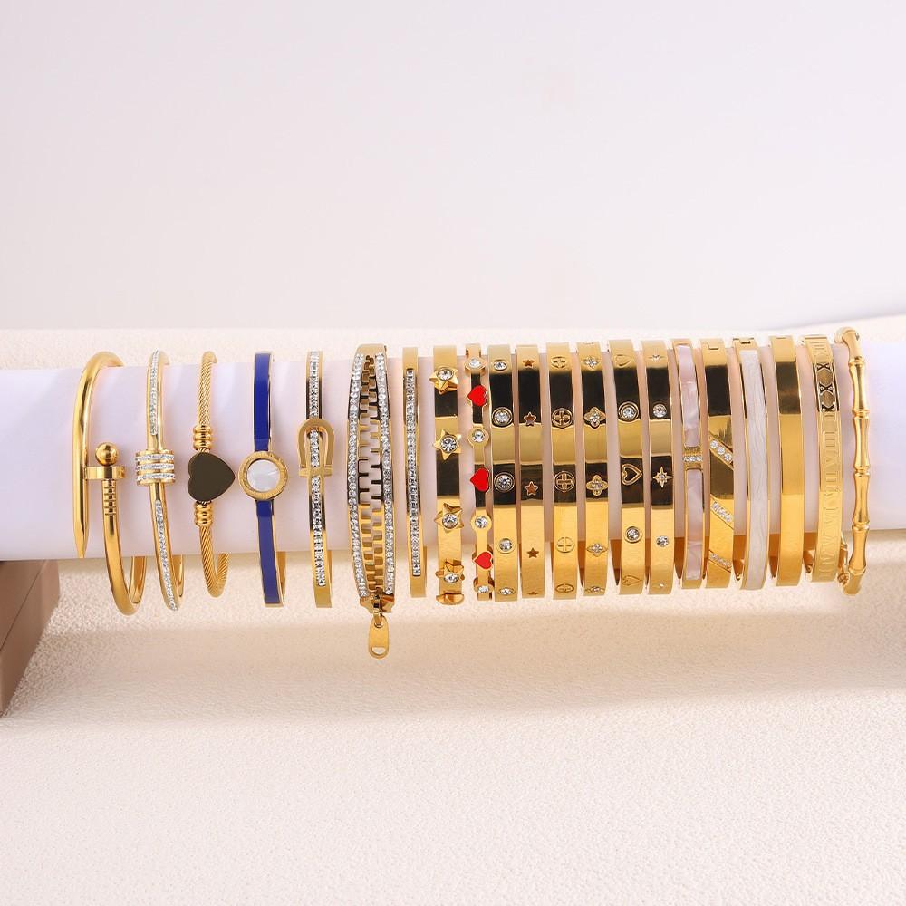 Stainless Steel Bracelet for Women, High-End Starry Sky Bracelet, Fashionable Full Diamond Titanium Steel Bracelet, Non-Fading Jewelry Wholesale