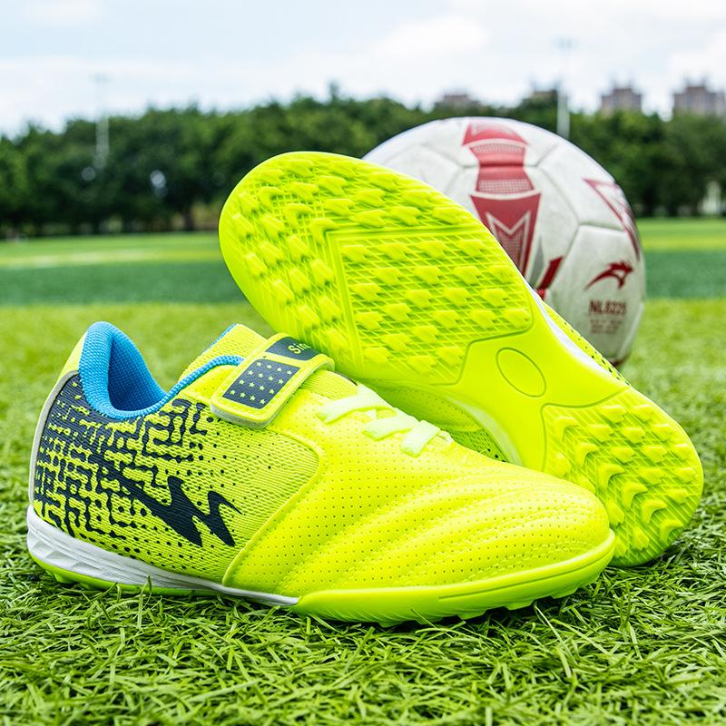 Double Star Children's Soccer Shoes with Anti-Slip Studs, Low-Top Tpr Sole, Suitable for Grass Training, Professional Soccer Shoes, Lightweight