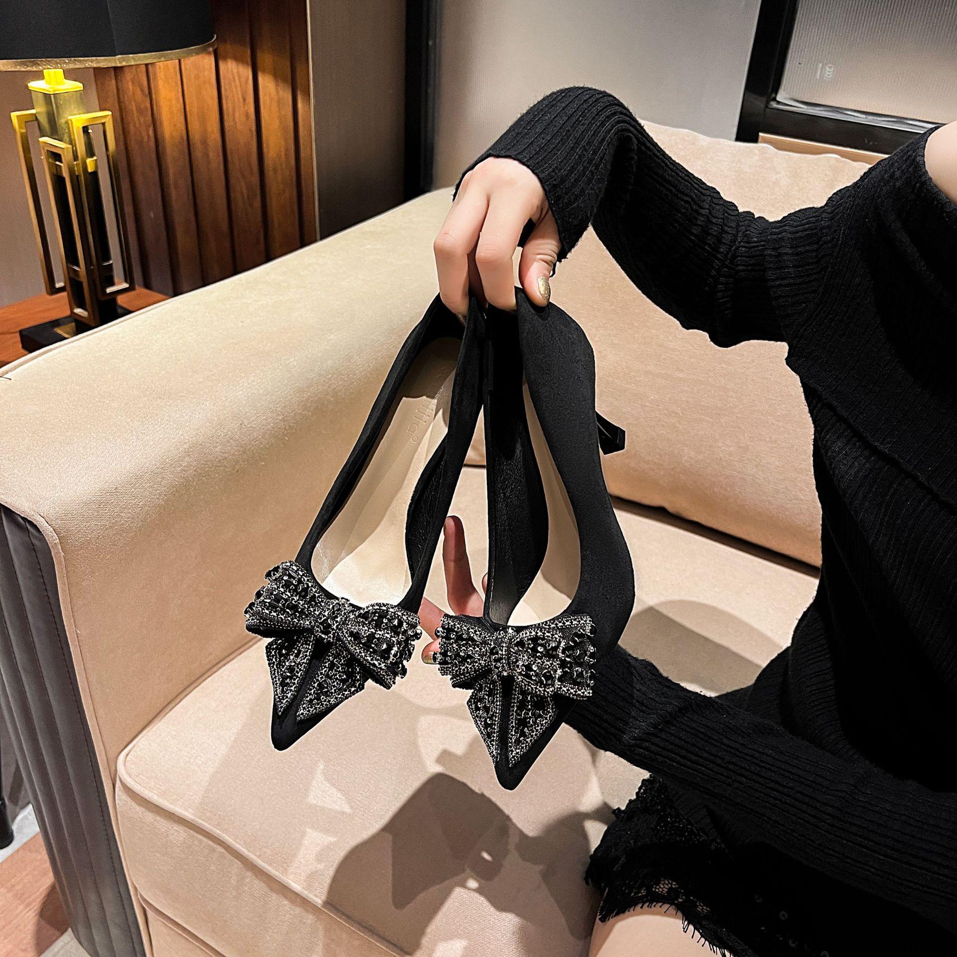 2023 autumn and winter New Black Widow bow high heels women's sexy pointed stiletto low-cut all-match rhinestone shoes
